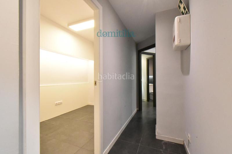 Foto 3c8f4cde-3b66-4509-a4b3-07c8424dd27c. Rent office space with heating in Centre Sabadell