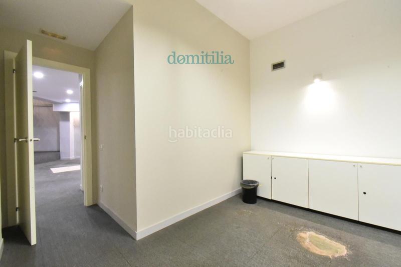 Foto 5d784fd9-4602-44a4-be92-e042d6db5256. Rent office space with heating in Centre Sabadell