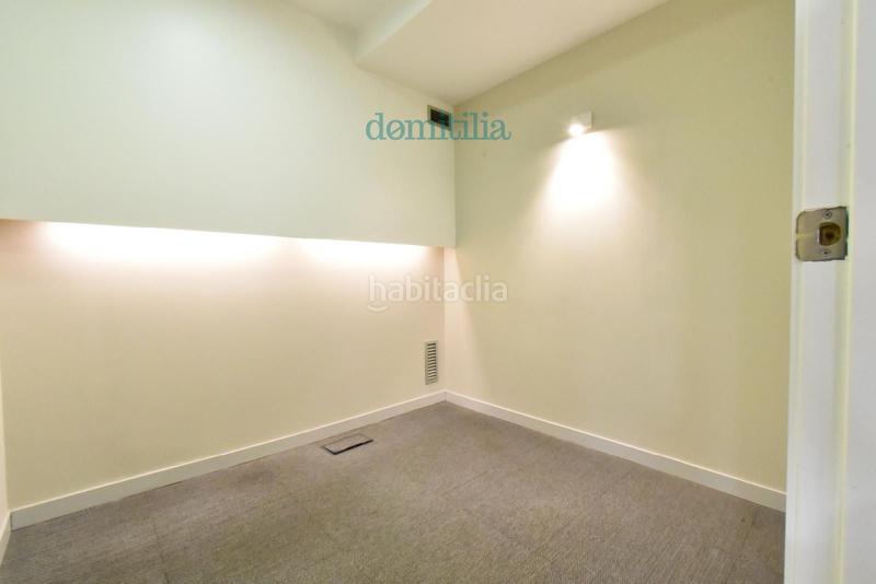 Foto ce664780-0360-47f6-9815-1b7365feba75. Rent office space with heating in Centre Sabadell