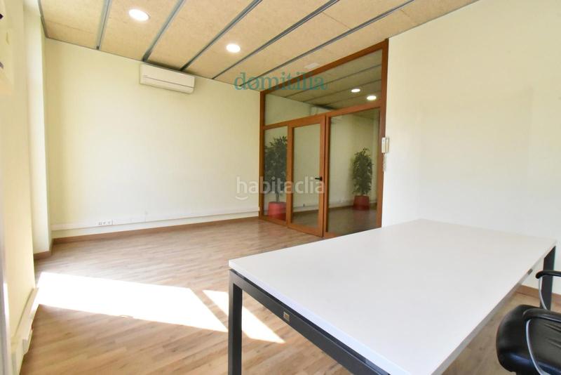 Foto 22b89dbc-6d51-4293-849c-ff721a838163. Alquiler oficina en del gas 4 oficina en alquiler en la plaza del gas en Sabadell