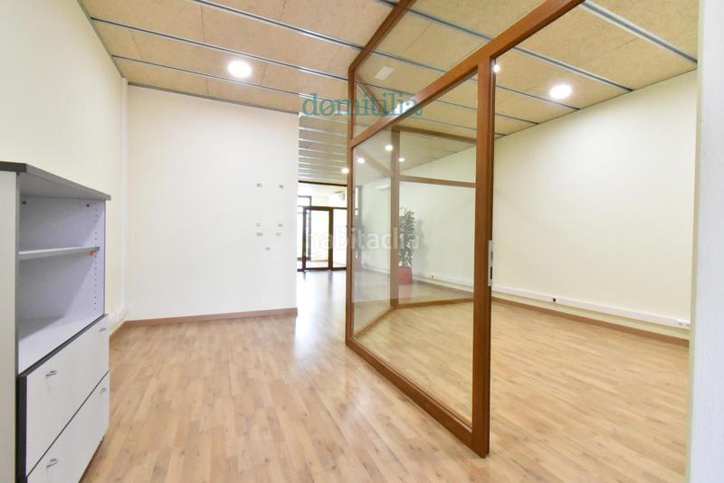 Foto 4f2df0bf-4b10-4a8d-8df4-ec5a675f05ac. Lloguer oficina a del gas 4 a Centre Sabadell