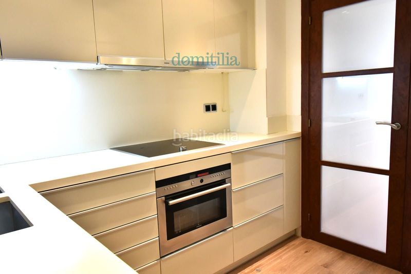 Foto c1fb9290-02b7-4386-b280-5358a4e39c29. Lloguer pis amb calefacció a Centre Sabadell