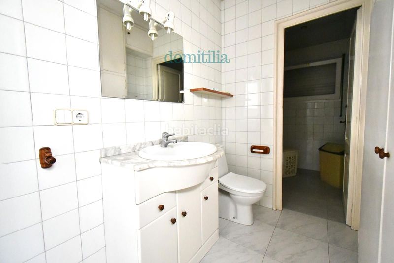 Foto 3159d742-514d-4222-a9cd-397b5f9691a6. Casa adossada a Centre Sabadell