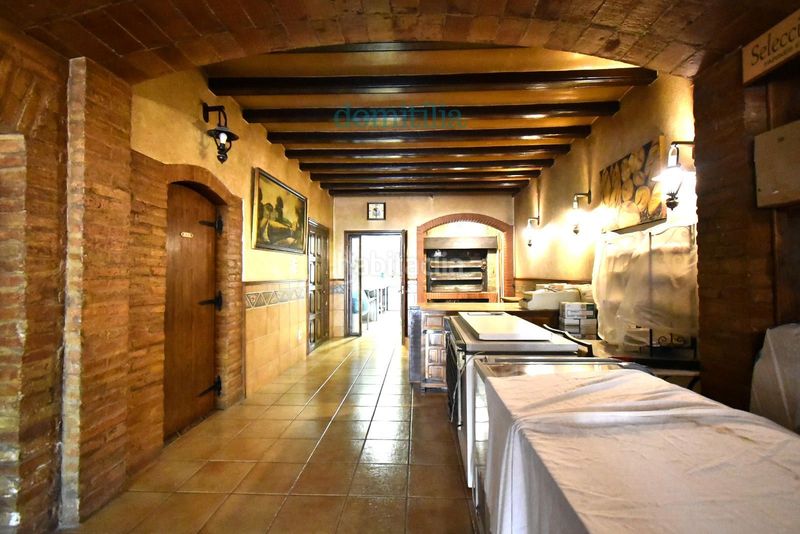 Foto b9c93233-c5c9-4446-8425-50ca99ddd39e. Casa adossada a Centre Sabadell