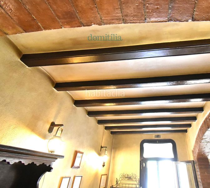 Foto c3a43c86-4c15-4adb-afa8-1170db613a2f. Casa adossada a Centre Sabadell