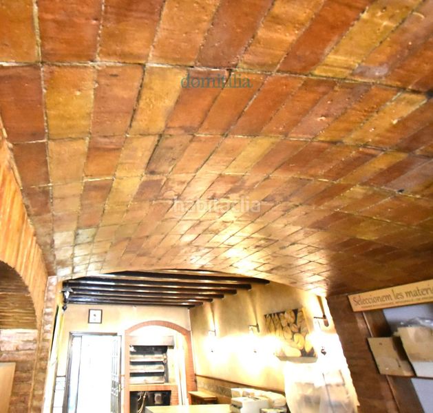 Foto cfe151f8-b637-4ea2-83be-499a8d34b8d8. Casa adossada a Centre Sabadell