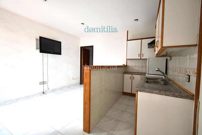 Foto d6d734ce-c0c0-4c6b-97d0-9ed309b77ecc. Casa adossada a Centre Sabadell