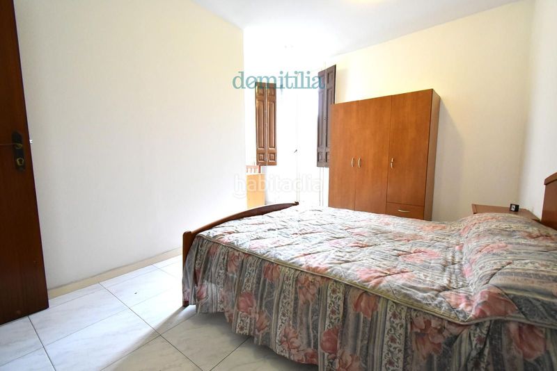 Foto e4a0066f-d4cb-4b77-baed-14d99d9ed382. Casa adossada a Centre Sabadell