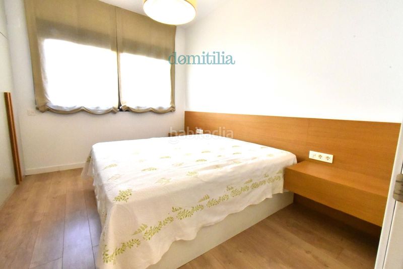 Foto fd70fa86-8057-49b9-bf13-4ea48e280f9a. Casa adossada amb calefacció a Centre Sabadell