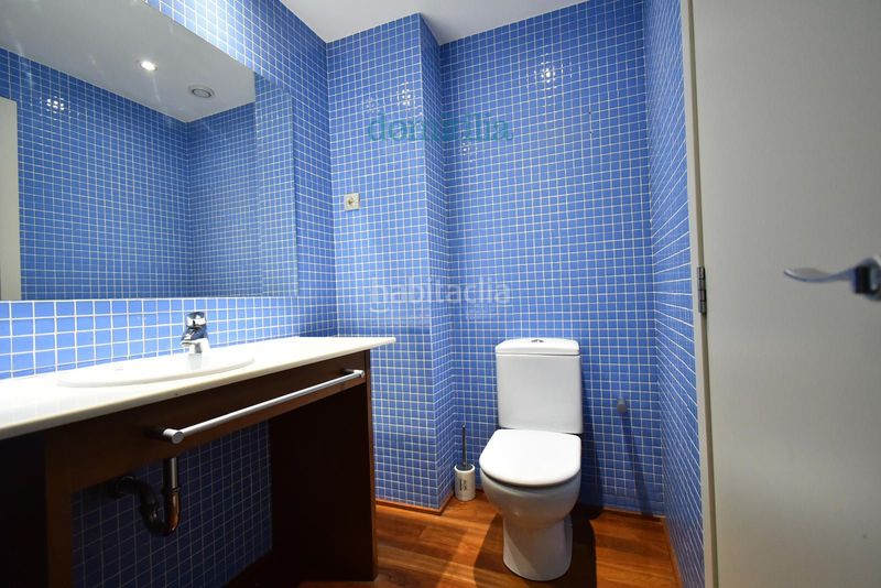 Foto 75c6787b-e242-4aad-9495-0e377b5f575b. Rent duplex with heating parking in Centre Sabadell