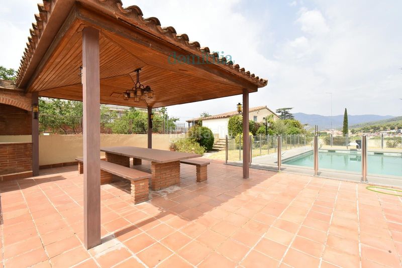 Foto 7d8d23e3-ece6-4f79-ac67-4e5c67d58095. Chalet espectacular chalet en Eixample - Can Bogunyà Castellar del Vallès