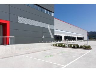 Miete Fabrikhalle in Calle facundo bacardi n. Nave comercial en alquiler en can pantiquetriera seca mollet del