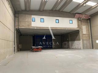 Miete Fabrikhalle in Ciencies 90. Nave industrial en alquiler en santa eulàlia lhospitalet de llob
