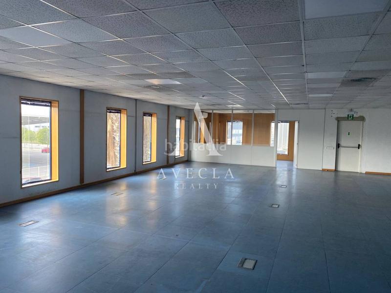 Foto 15194d01-c138-47df-8689-ee5cbef1265a. Location bâtiment à usage industriel dans ciencies 90 dans Hospitalet de Llobregat (L´)