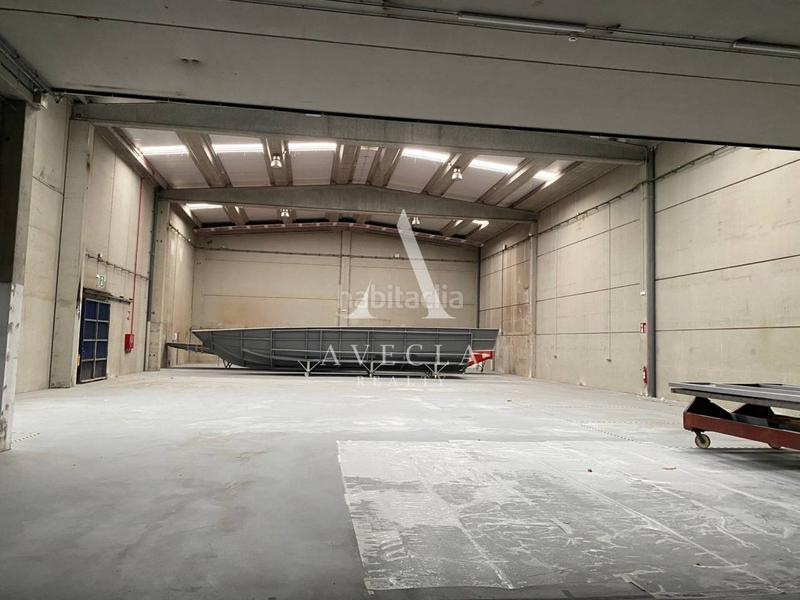 Foto d8b10a60-fd22-47ea-b8a2-7cc5a748fadb. Location bâtiment à usage industriel dans ciencies 90 dans Hospitalet de Llobregat (L´)