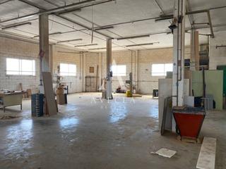 Miete Fabrikhalle in Industria 36. Nave industrial en alquiler en sant feliu de llobregat