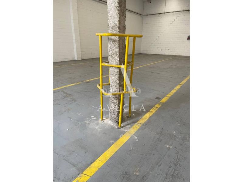 Foto 00b7fe86-e928-4724-8a8d-85e359515fee. Lloguer nau industrial a arraona 17 a Zona Industrial Barberà del Vallès