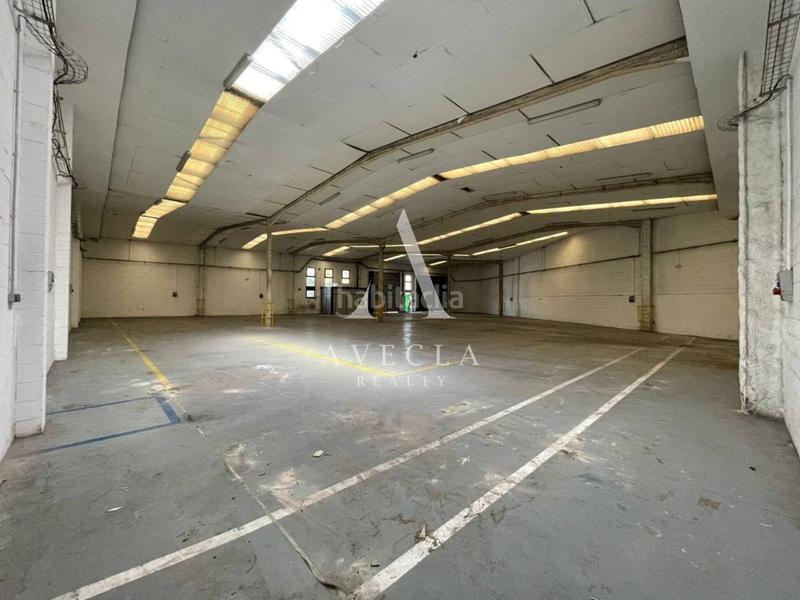 Foto c3e9c528-058d-41a3-9569-eea30174b08a. Lloguer nau industrial a arraona 17 a Zona Industrial Barberà del Vallès