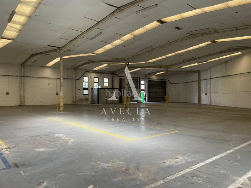 Foto f1a6ebf6-e506-429f-8487-67507acaace7. Lloguer nau industrial a arraona 17 a Zona Industrial Barberà del Vallès