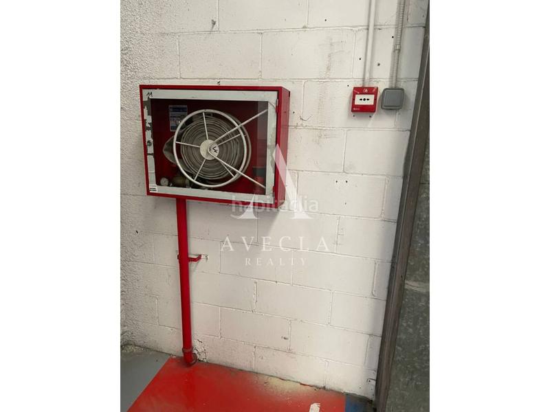 Foto 05ce8123-531b-4b2e-a673-aab4681a37f9. Miete fabrikhalle in arraona 17 in Zona Industrial Barberà del Vallès