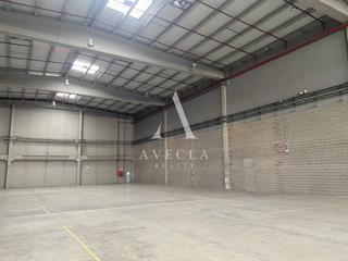 Miete Fabrikhalle in Número 3. Nave industrial en alquiler en en zona franca  port barcelona