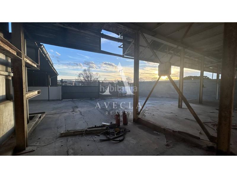 Foto a81de54d-ace6-441d-9cc0-cadcb55a2057. Affitto capannone industriale in del dr. fleming 52 in Barberà del Vallès