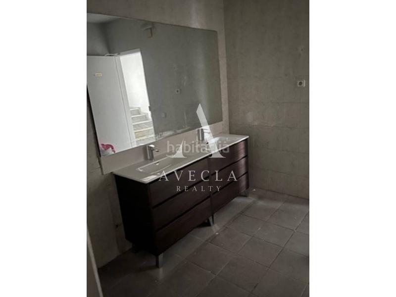 Foto 87a2c0e2-af81-4e94-94b4-e60fd7b82177. Alquiler nave industrial en del dr. fleming 52 nave industrial en alquiler en Barberà del Vallès