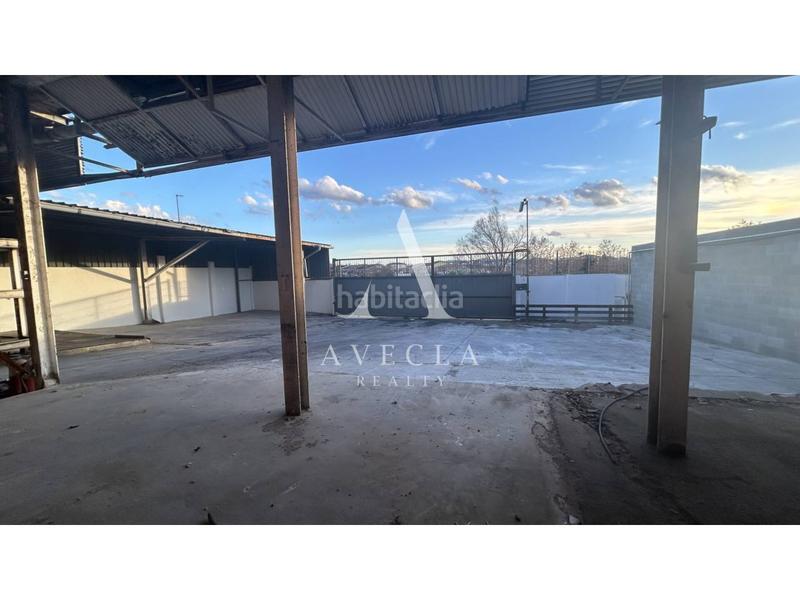 Foto a7a6bb32-c756-4924-bd4c-341becf08d50. Alquiler nave industrial en del dr. fleming 52 nave industrial en alquiler en Barberà del Vallès