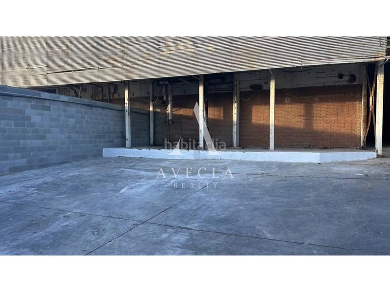 Foto ae5b0e81-3de3-484e-9cfb-6234a1bd5e42. Alquiler nave industrial en del dr. fleming 52 nave industrial en alquiler en Barberà del Vallès