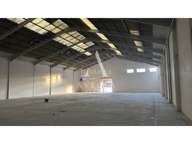 Foto e6419c80-c0ff-4854-a55c-ef2335d5c575. Alquiler nave industrial en del dr. fleming 52 nave industrial en alquiler en Barberà del Vallès