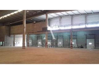 Lloguer Nau industrial a Carrer de la mare de déu de núria 13. Nave industrial aislada en alquiler en sant boi de llobregat
