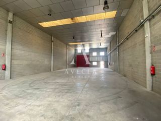 Lloguer Nau industrial a Calle a 1. Nave en alquiler en bigues i riells