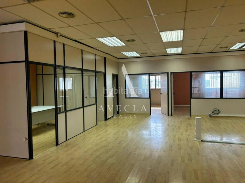 Foto 85cea521-69ee-40a3-a0b5-1379e6e23538. Miete fabrikhalle in mercuri 1 in Can Parellada Terrassa