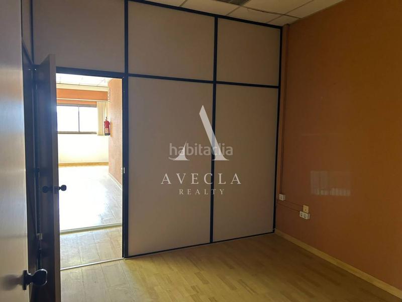 Foto bbd6ab99-13e7-445c-bd15-21cc8cb87695. Miete fabrikhalle in mercuri 1 in Can Parellada Terrassa