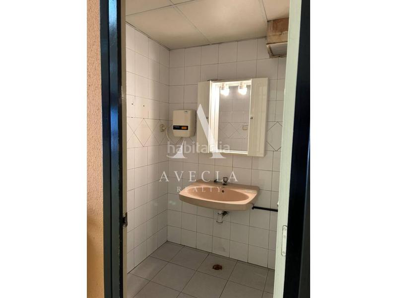 Foto f65c1428-411f-43d9-880b-9e19fd9e845f. Miete fabrikhalle in mercuri 1 in Can Parellada Terrassa