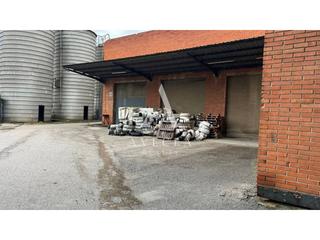 Miete Fabrikhalle in Magnetisme 1. Nave industrial a 4 vientos en alquiler en castellbisbal