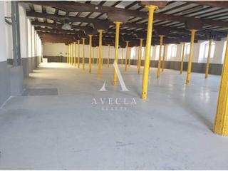 Rent Industrial building in Hospitalet 11. Nave industrial en alquiler en cornellà de llobregat