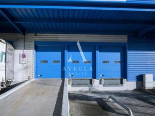 Nau industrial a de la lletra E 1