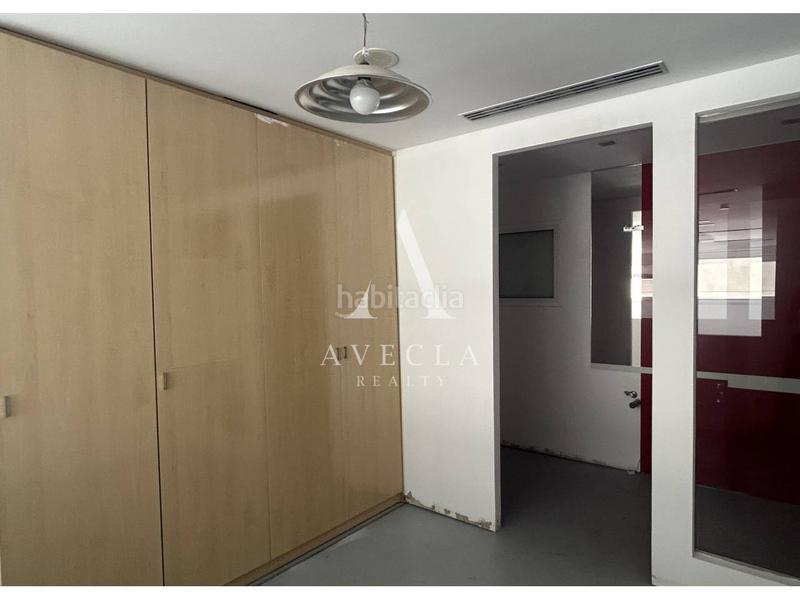 Foto fd7051ca-f5cd-43ea-a423-6032975b3cc4. Location bâtiment à usage industriel dans abat escarré 2 dans Mataró