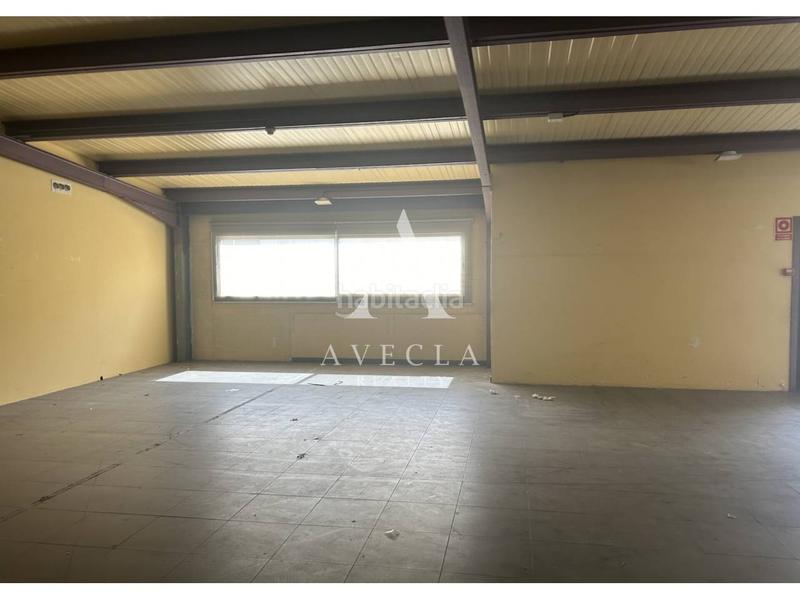 Foto 1cf6d9bf-94e2-4f01-aafc-aa27886a0af8. Rent industrial building in abat escarré 2 in Pla d'en Boet Mataró