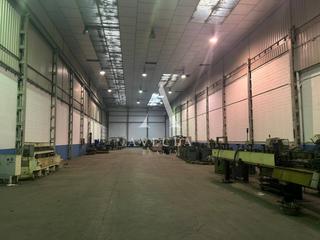 Nau industrial a Uralita 13. Nave en venta ripollet