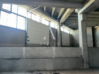 Nau industrial a Raimon casellas 47. Nave industrial en venta en sabadell