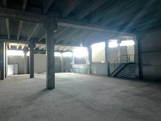Nau industrial a Raimon casellas 47. Nave industrial en venta en sabadell