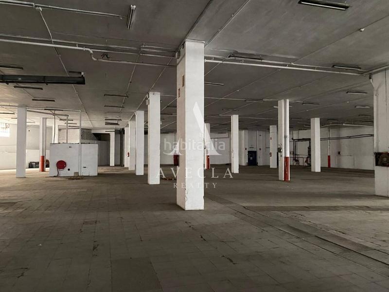 Foto 129b5e73-66c1-4fab-bcd7-cfb2517ab85f. Rent industrial building in málaga 10 in Casablanca Sant Boi de Llobregat