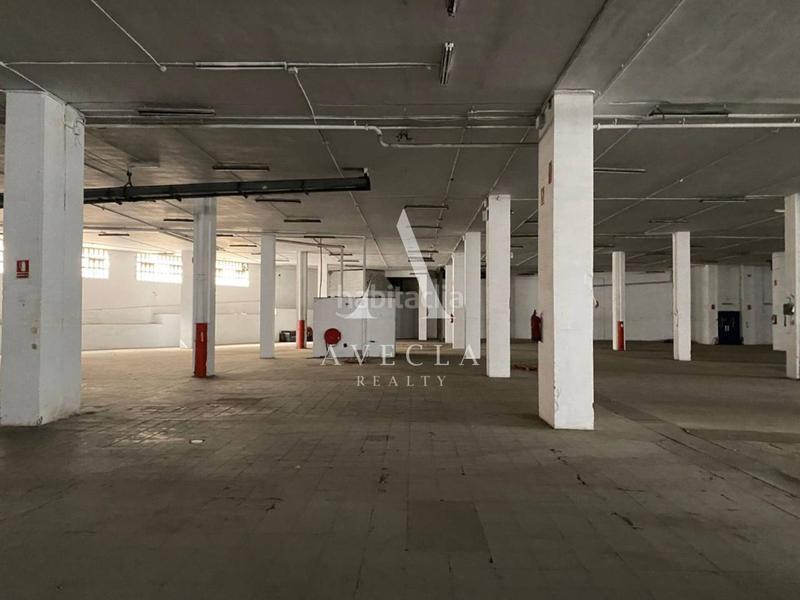 Foto 217338a6-2da5-485a-8e8d-5867639d3aea. Rent industrial building in málaga 10 in Casablanca Sant Boi de Llobregat