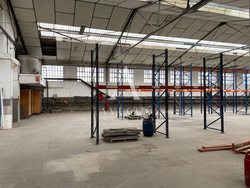 Foto e9c4be26-019a-47a8-be92-de38f45512ce. Rent industrial building in málaga 10 in Casablanca Sant Boi de Llobregat