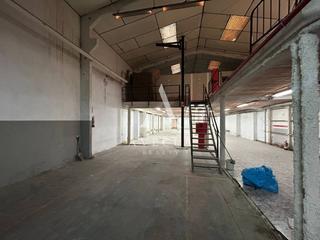 Capannone industriale in Noi del Sucre 3