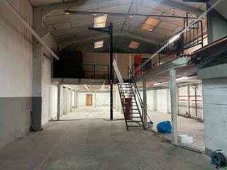 Rent Industrial building in Noi del sucre 3. Nave industrial en alquiler en viladecans