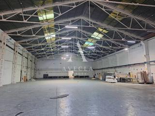 Miete Fabrikhalle in Industrial 31. Nave industrial en alquiler en lhospitalet de llobregat