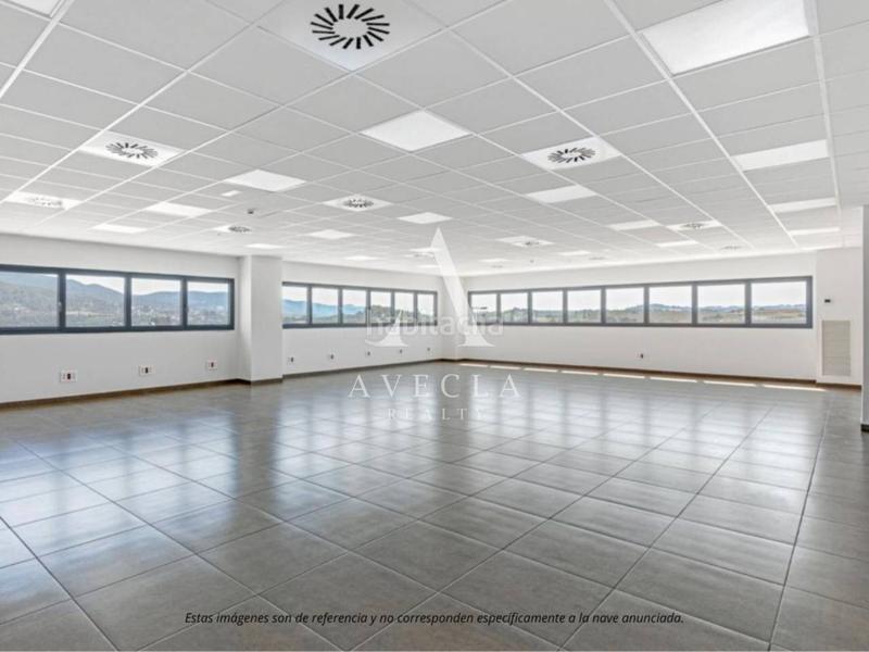 Foto df560f08-29dd-43b7-8955-e7ec2120fc6a. Alquiler nave industrial en industrial 31 nave industrial en alquiler en lhospitalet de llobregat en Hospitalet de Llobregat (L´)